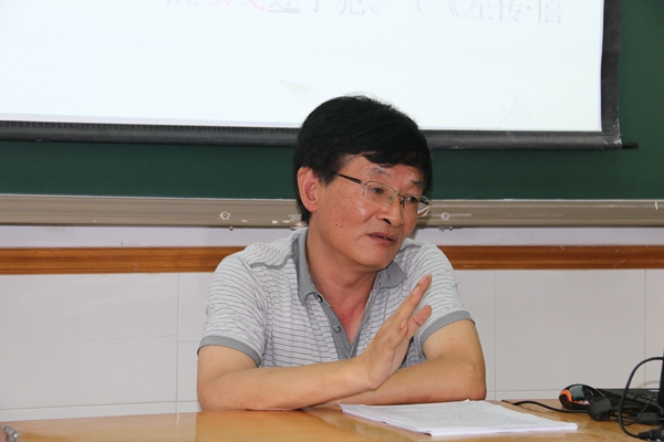 2017年暑期武進區(qū)名師大講堂在省前中國際分校舉行
