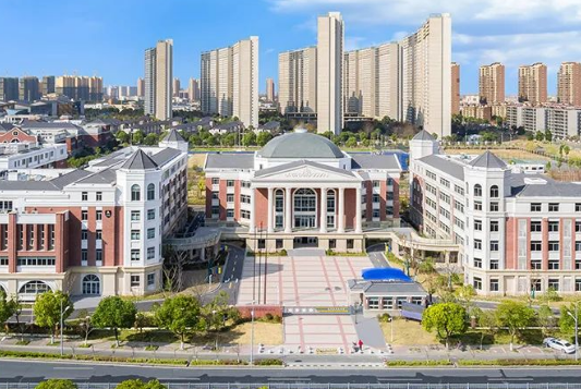 蘇城外國(guó)語(yǔ)學(xué)校2024年招生信息