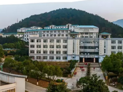 杭州民辦東方中學(xué)國(guó)際部怎么樣？
