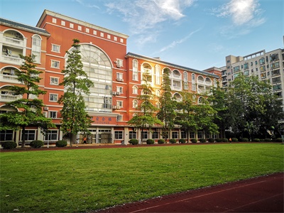 深圳中英公學